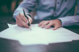 Tennessee governor signs law banning sweepstakes casinos - Casino News Thumbnail