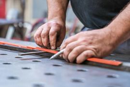 Melbourne tradesman keeps AU$791K winning ticket in wallet for week - Casino News Thumbnail